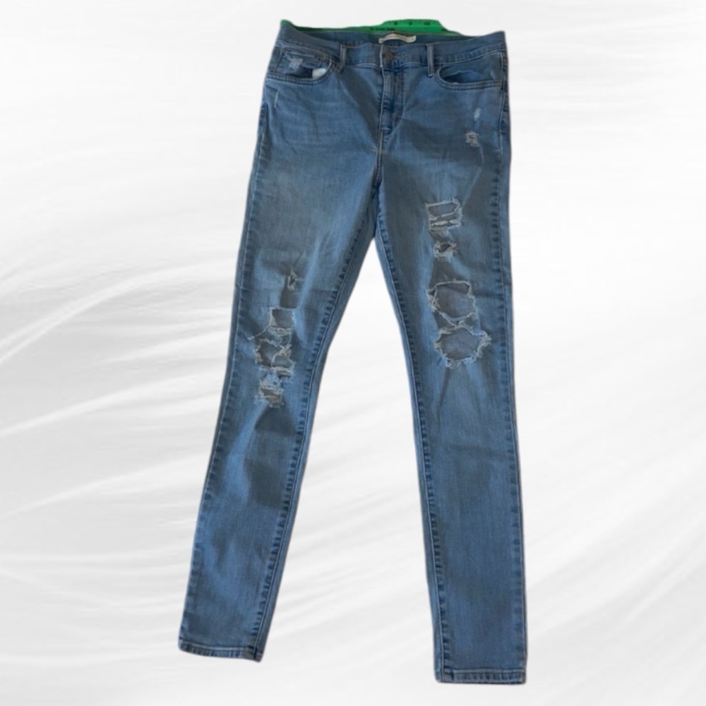 EUC Womens Levi 720 Light Wash High Rise Super Skinny Distressed Jeans S… - Picture 2 of 6